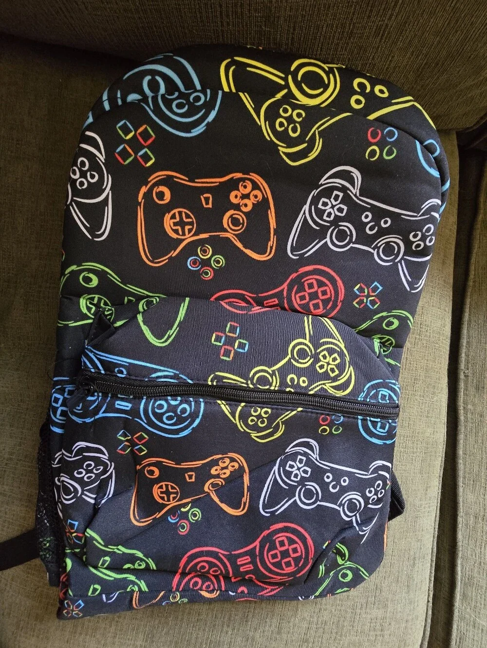 NWOT Kids Gamer Backpack Video Game Controller Print Black School Book Bag 18